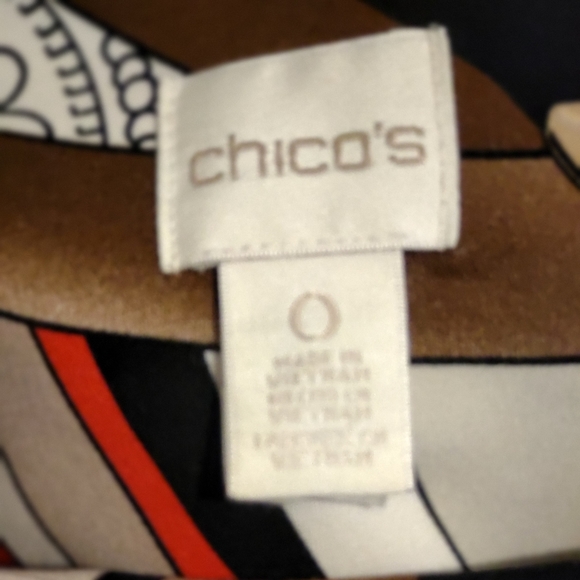 Chico's Pattern Blouse - Picture 4 of 4